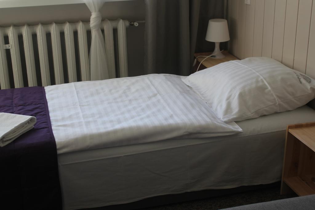 Hotel Pod Debem Zielona Gora  Ngoại thất bức ảnh